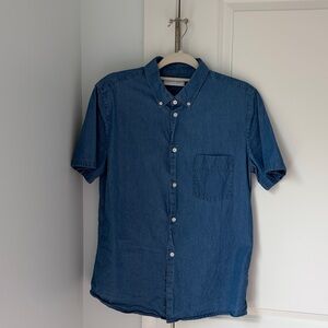 EVERLANE Women’s Short Sleeve Denim Button Down Shirt Size M Cotton